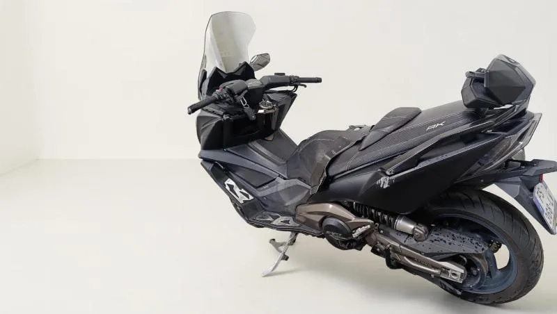 AK 550