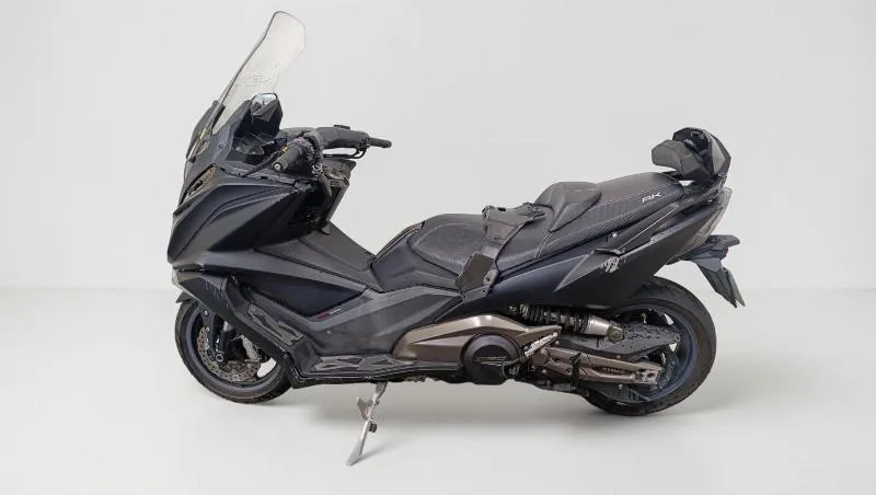 AK 550