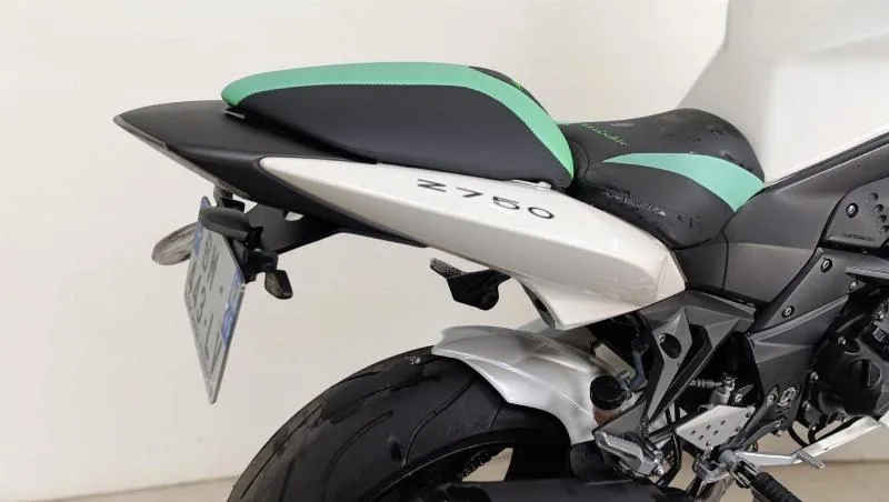Z 750
