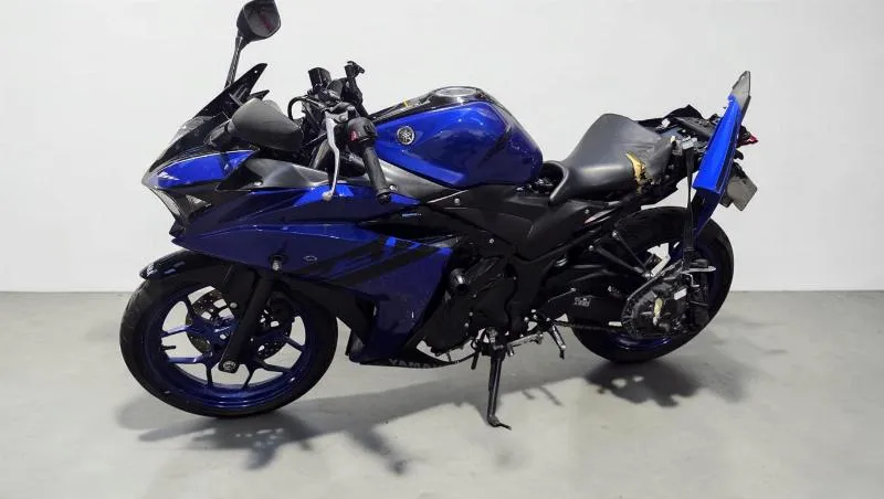 YZFR3
