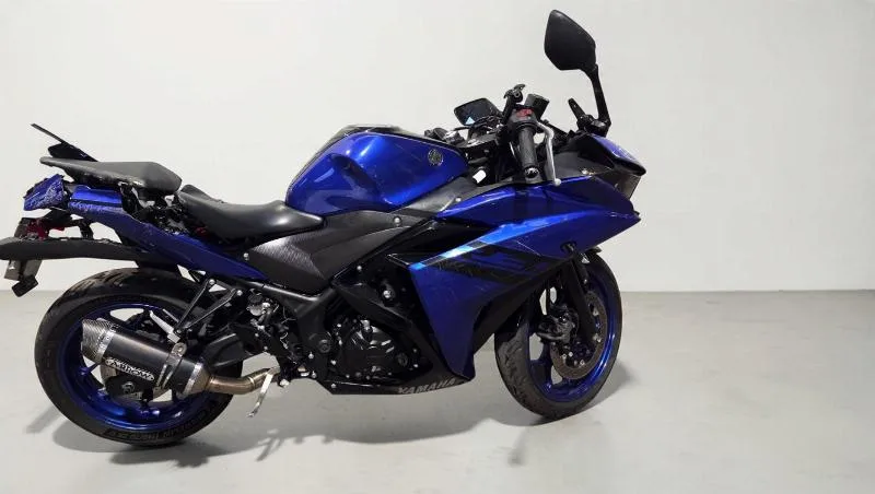YZFR3