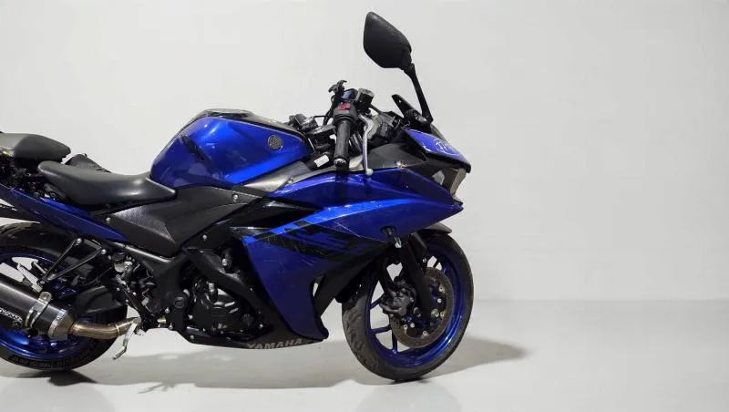 YZFR3