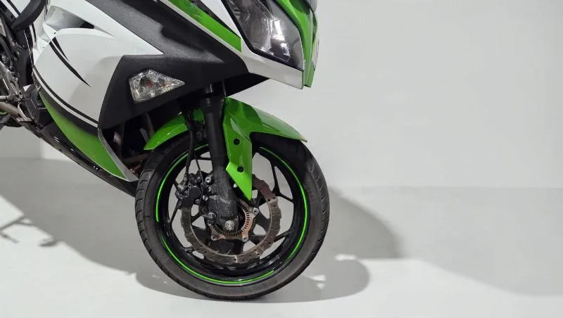 NINJA 300