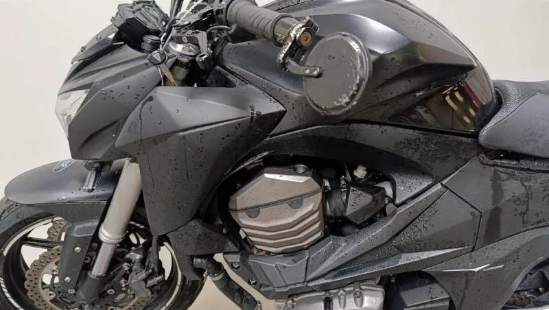 Z 800