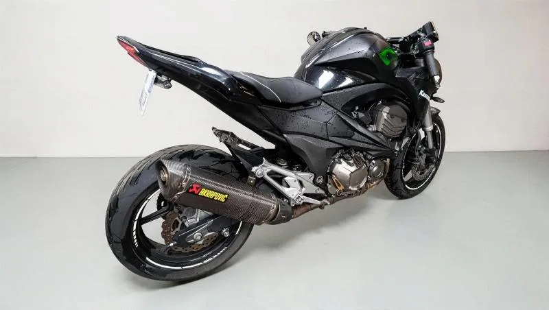 Z 800