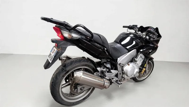 CBF 1000