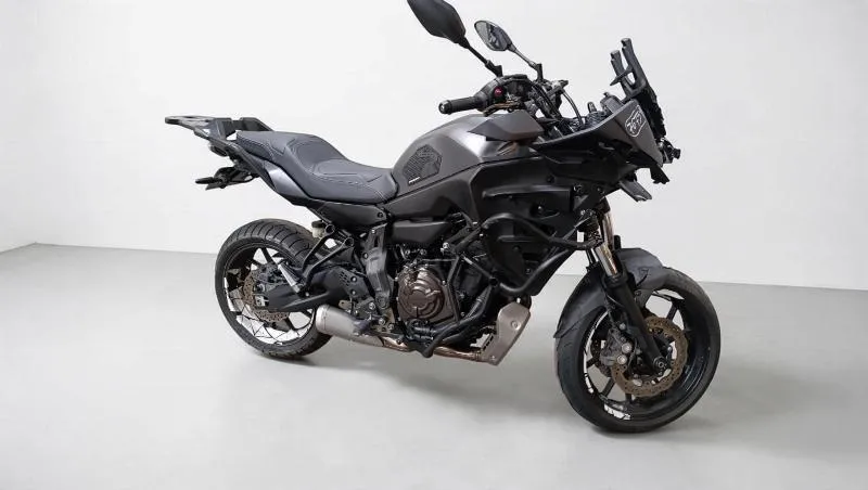 TRACER 700