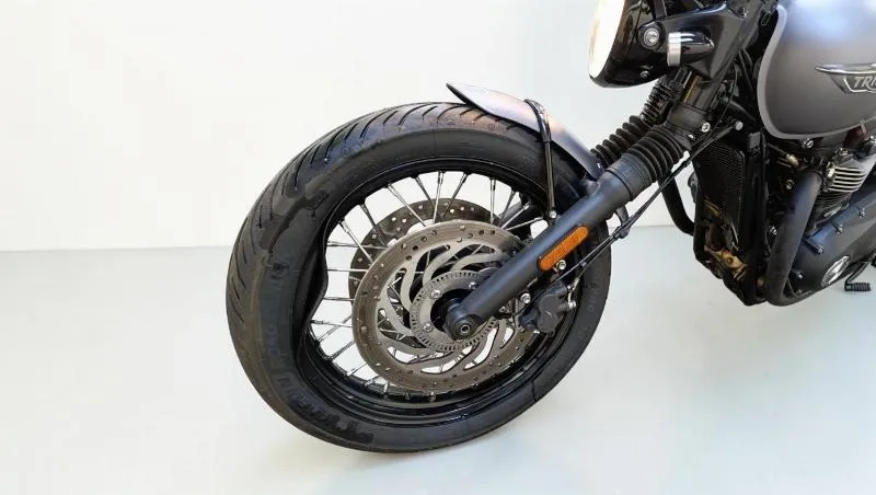 Bonneville Bobber 1200