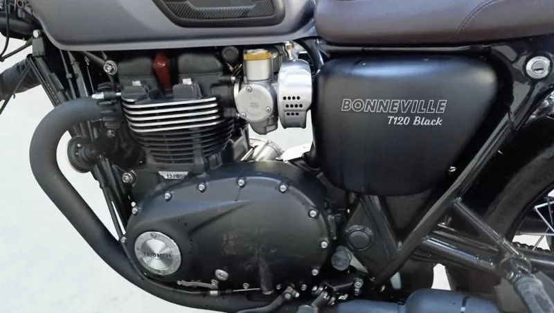 Bonneville Bobber 1200
