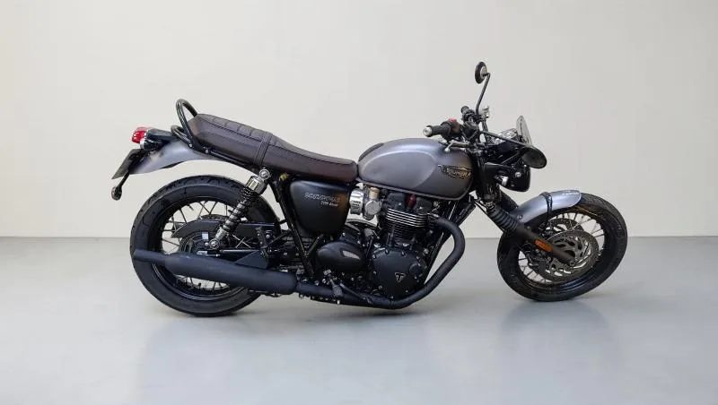 Bonneville Bobber 1200