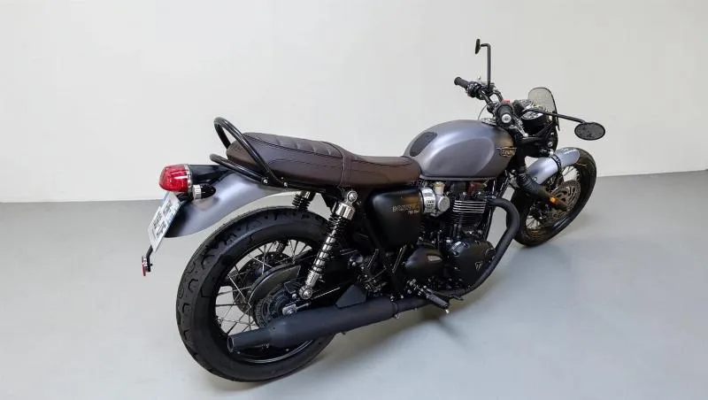 Bonneville Bobber 1200