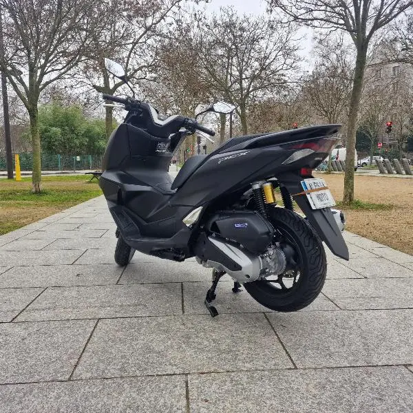 PCX 125