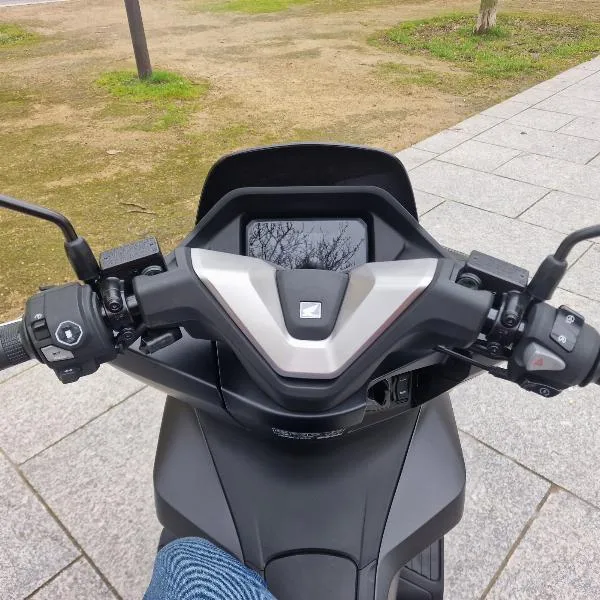 PCX 125