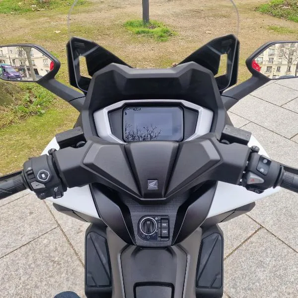 NSS FORZA 125