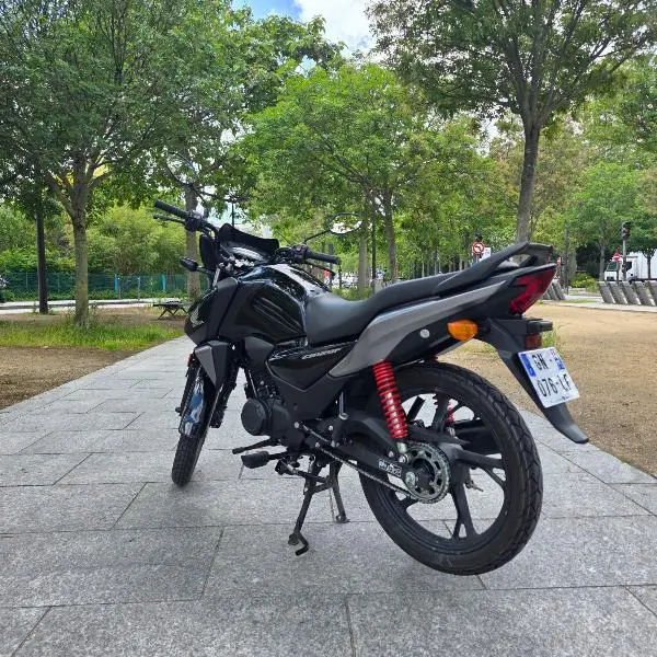 CB 125