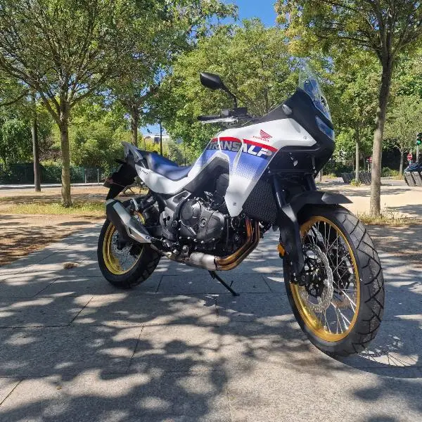 XL 750 TRANSALP 2025