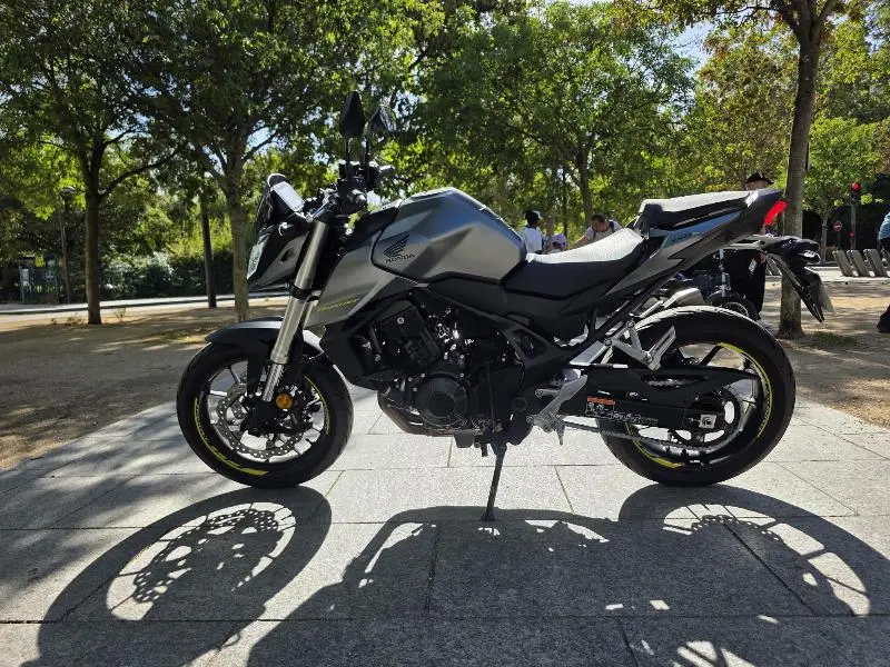 CB 750 HORNET