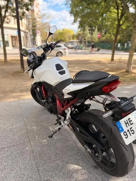 CB 750 HORNET