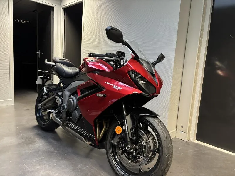 	DAYTONA 660