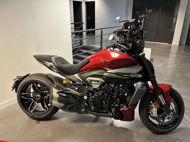 XDIAVEL S