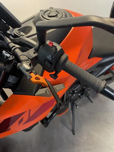 990 DUKE