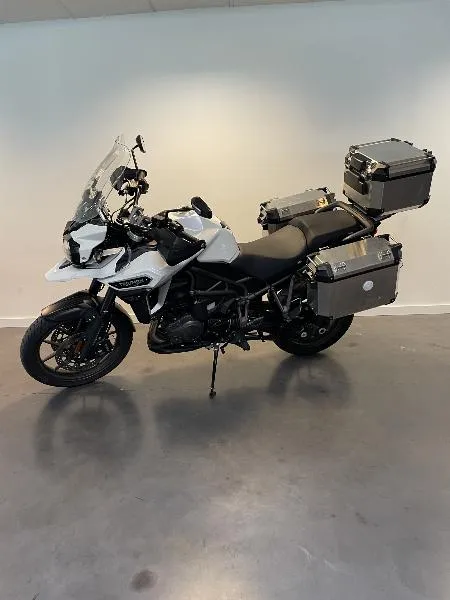 TIGER 1200 EXPLORER XRX