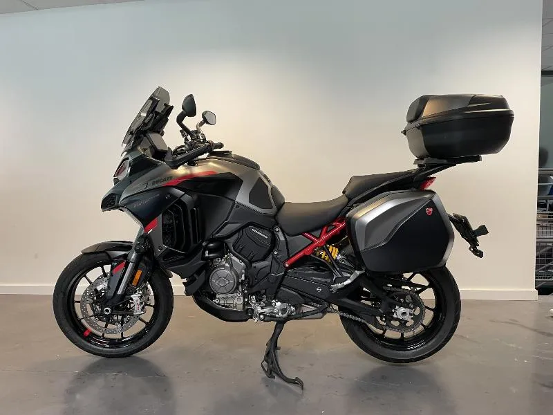 MULTISTRADA V4 S