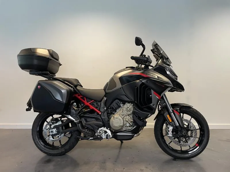 MULTISTRADA V4 S