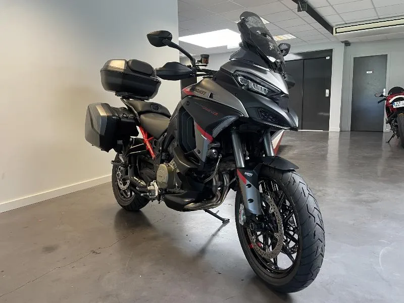 MULTISTRADA V4 S