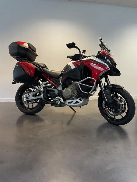 MULTISTRADA V4 S