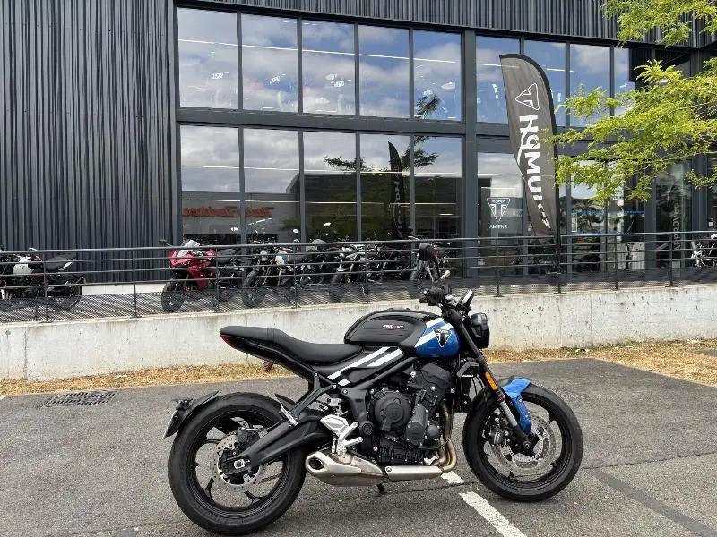 TRIDENT 660