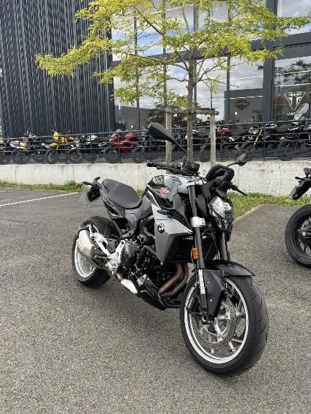 F 900 GS