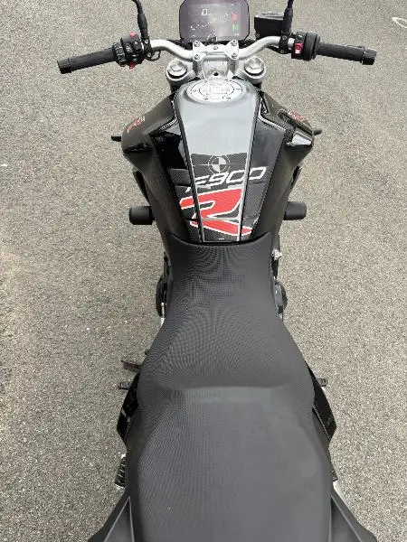 F 900 GS