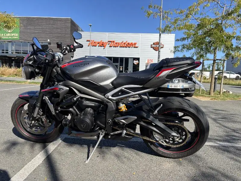 STREET TRIPLE 765 RS 2020