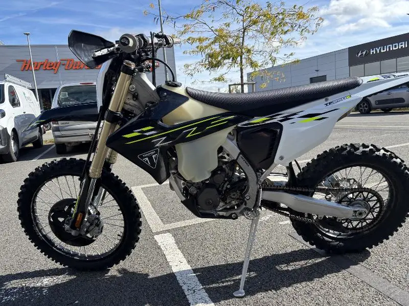 TF 250E