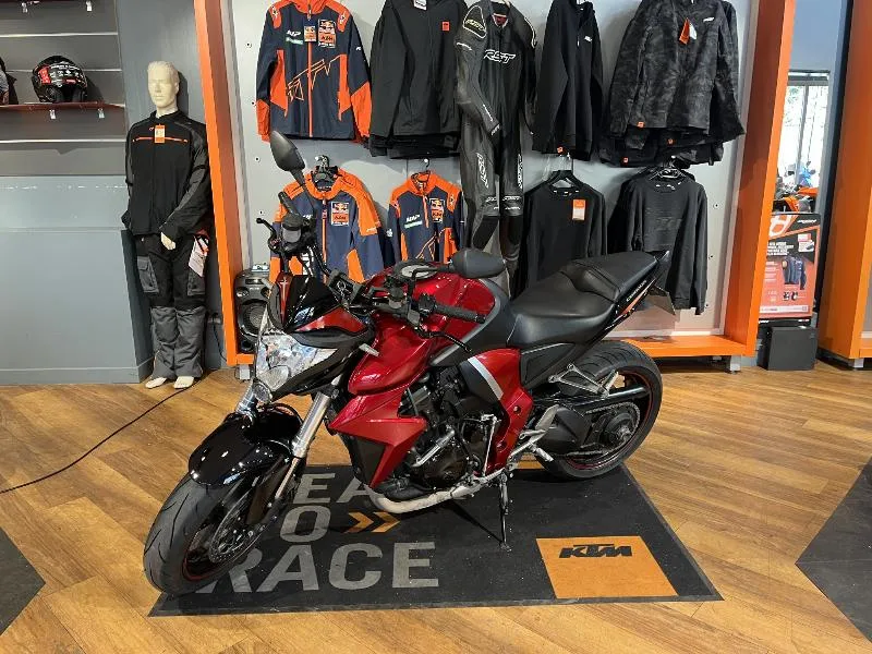 CB 1000 R