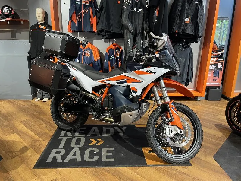 890 ADVENTURE R 2023