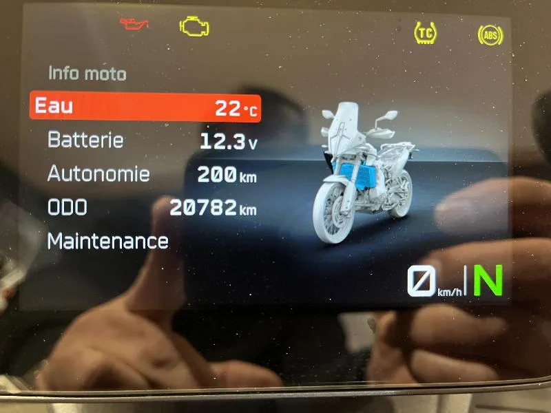 890 ADVENTURE R