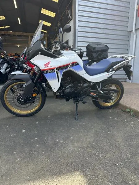 XL 750 TRANSALP 2025