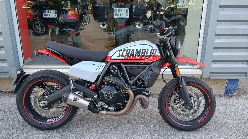 SCRAMBLER 2023