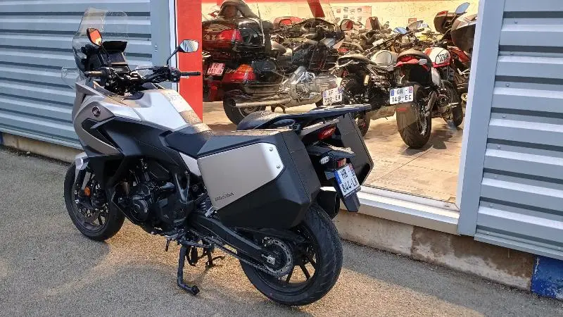 NT 1100 DCT