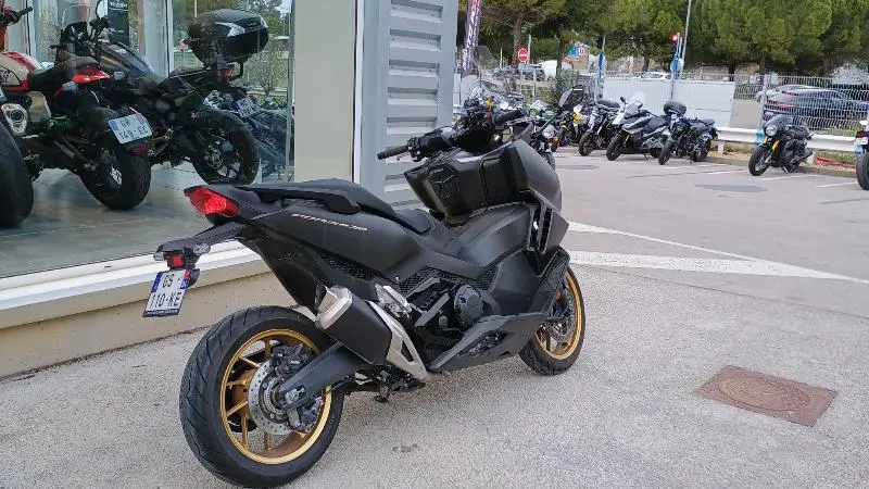 NSS FORZA 750