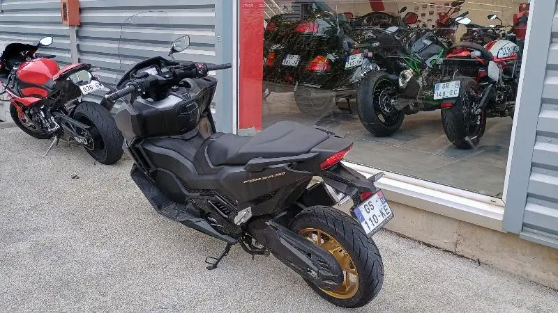 NSS FORZA 750