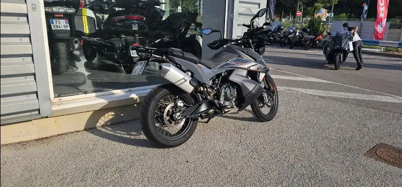 890 ADVENTURE