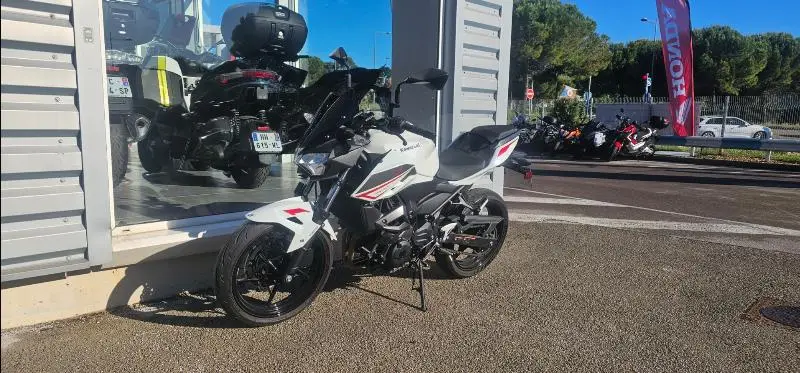 ZX 400