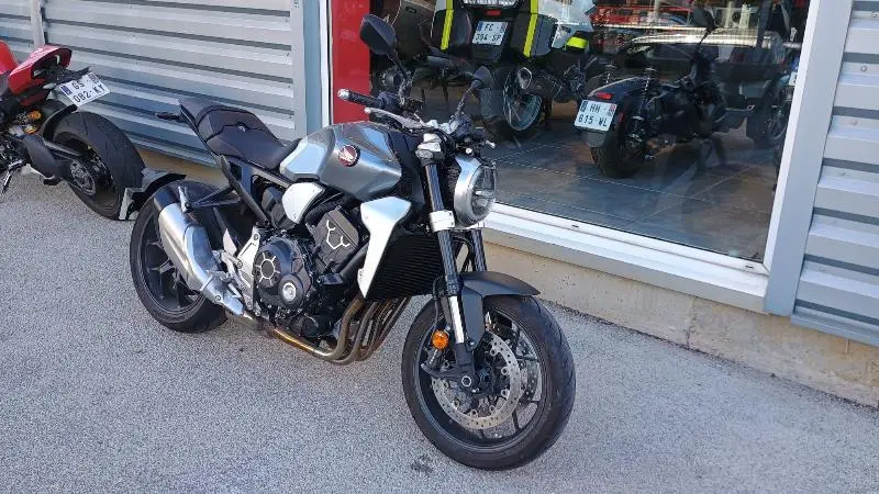 CB 1000 R