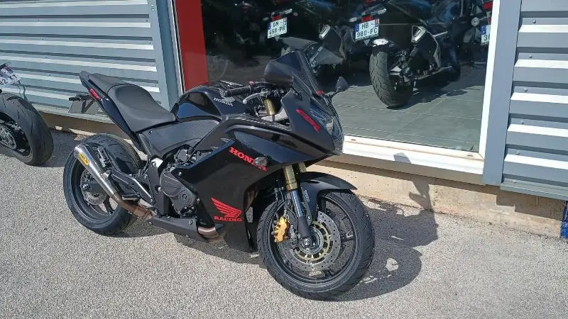 CBR 600 F