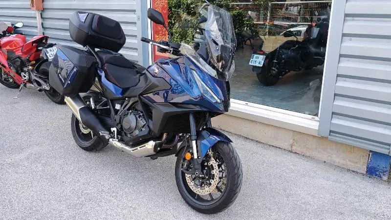 NT 1100