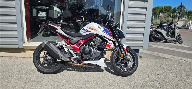 CB 750 HORNET