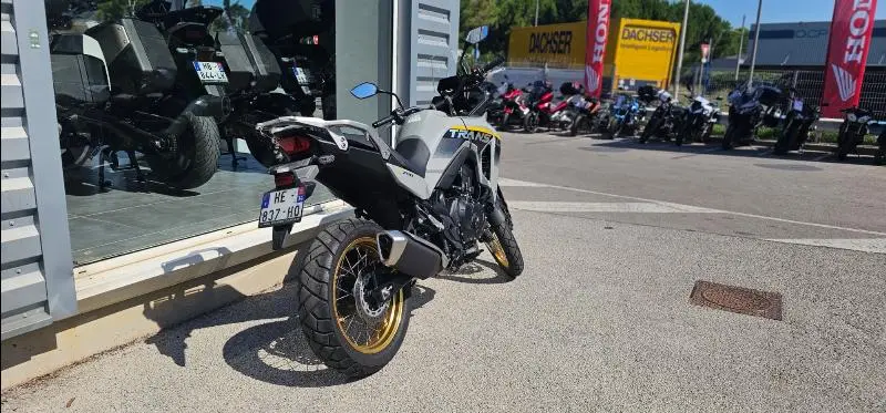 TRANSALP 750